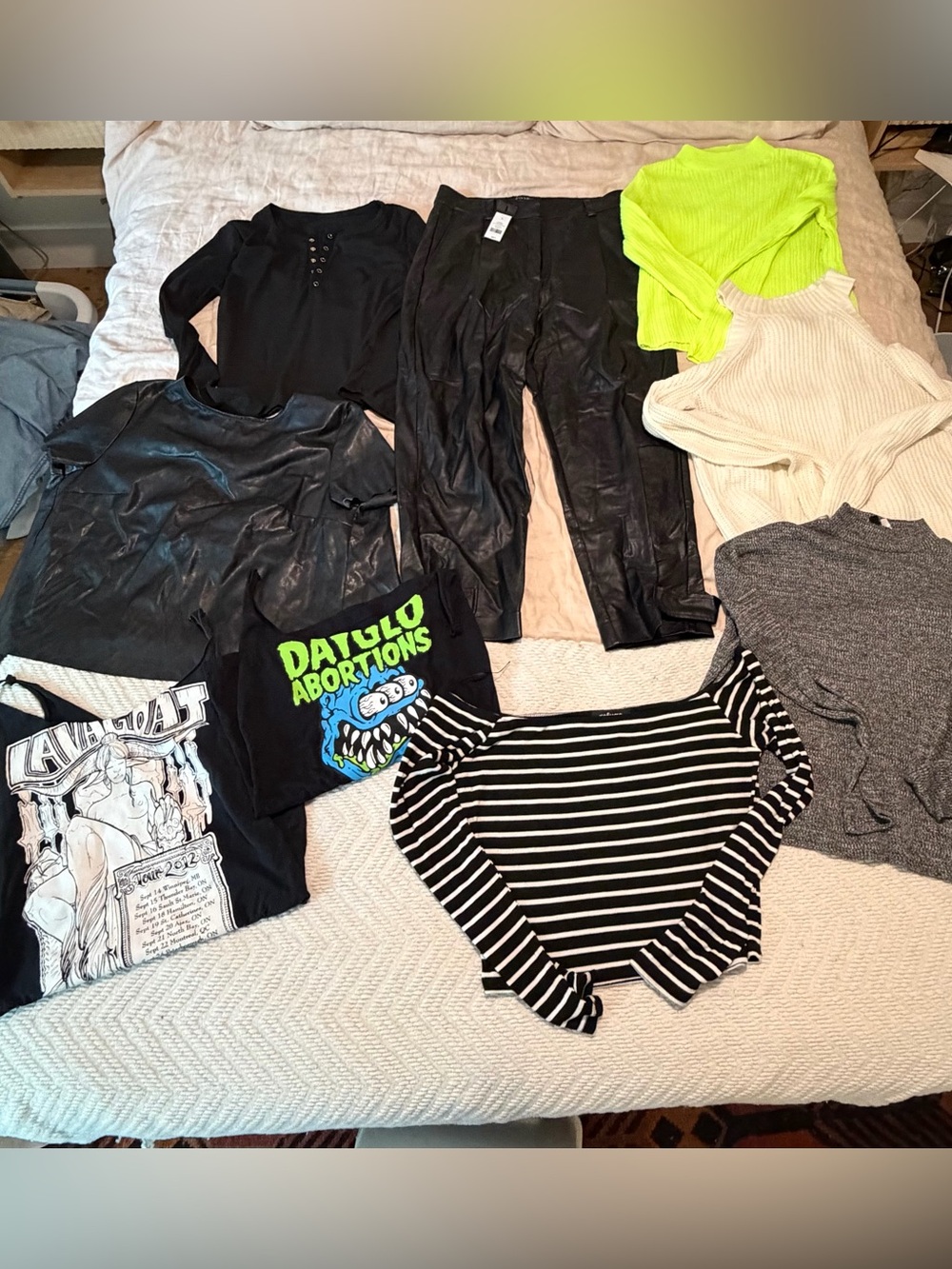 Huge women’s clothing BUNDLE with band tees  - fits XS- medium - 9 pcs